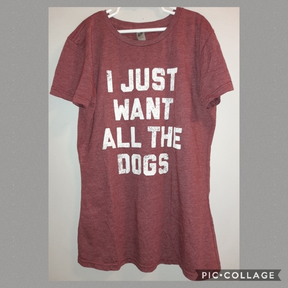 "All The Dogs" Heathered Burgundy Tee Ladies Small - Picture 1 of 4